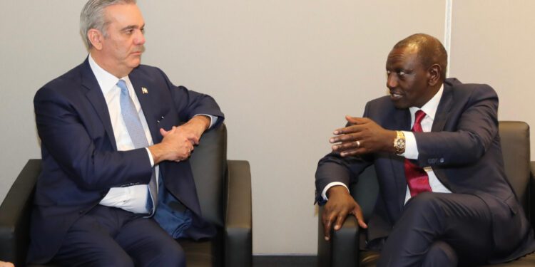 Presidentes de RD y Kenia debaten seguridad haitiana en la ONU