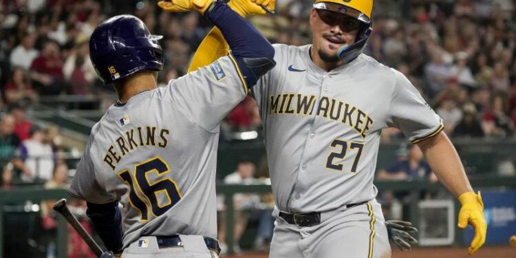 Willy Adames arrasa con dos jonrones; Brayan Bello llega a 14 victoria