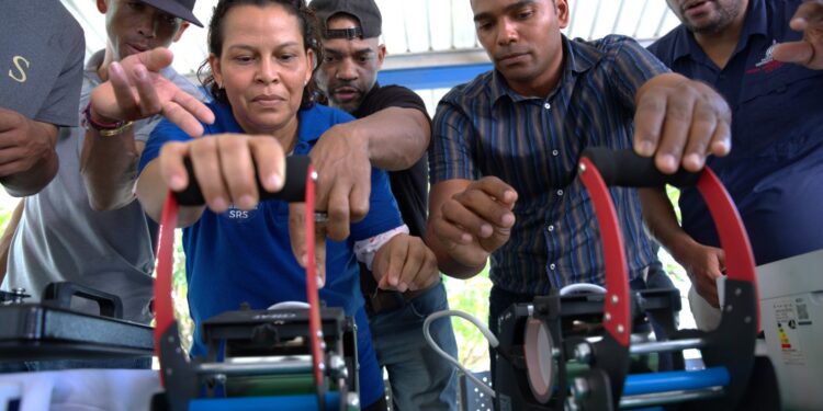 Impacto Workshop impulsa tecnología y emprendimiento juvenil