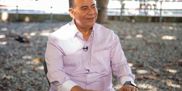 Alberto Caminero destaca claves del liderazgo de opinión