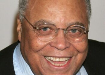 Adiós a una leyenda Hollywood: James Earl Jones fallece a los 93 años