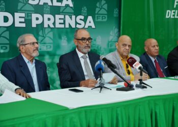 Fuerza del Pueblo rechaza fusión de IAD y Agricultura