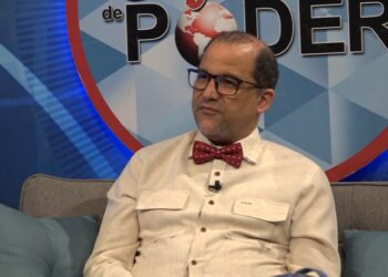 Rodríguez Huertas: Abinader enfrenta un desafío histórico con reforma constitucional