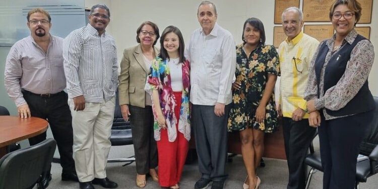 Alegra y UNPHU buscan revolución digital en la educación empresarial