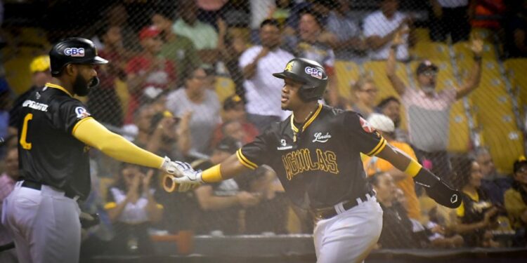 Águilas Cibaeñas estrenan manager y ganan en casa