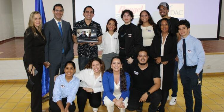 NASA Space Apps Challenge: INTEC impulsa innovación aeroespacial dominicana