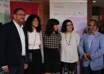 Congreso de Periodismo de Migraciones rinde homenaje a informadores valientes