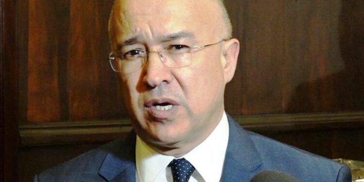 Domínguez Brito denuncia corrupción en gobierno PRM