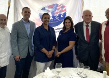 Cámara Dominico Americana de la Florida endosa candidatos elecciones en USA.