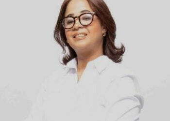 Consultora financiera asegura médicos pagarán más impuestos