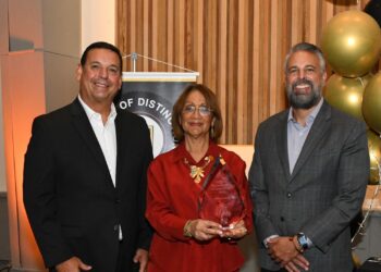 Avelino Abreu SAS recibe premio Dealer Distinguido