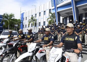 Ocho personas detenidas en operativos policiales en todo el país