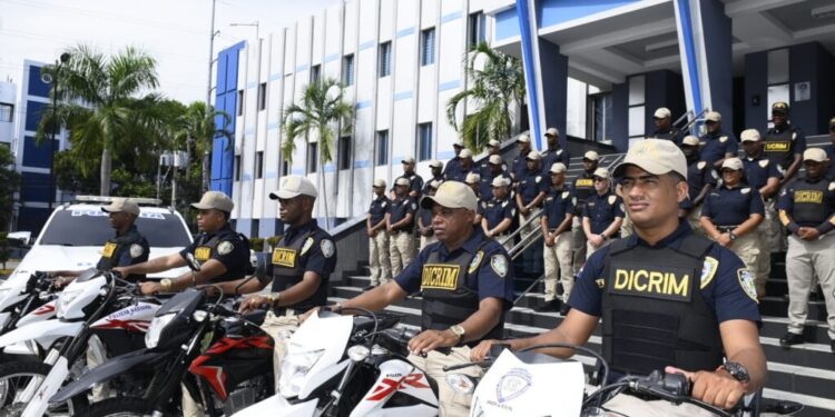 Ocho personas detenidas en operativos policiales en todo el país