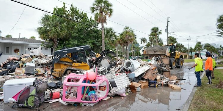 Autoridades de Florida instan a evacuación inmediata por huracan Milton