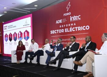Gobierno destinará 450 millones para mejorar la transmisión eléctrica