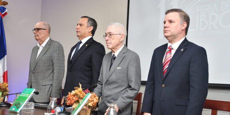 Inauguran la 11ª Feria del Libro de Historia Dominicana