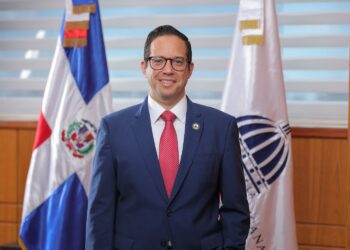 Sigmund Freund desmiente aumento desmedido en nómina pública