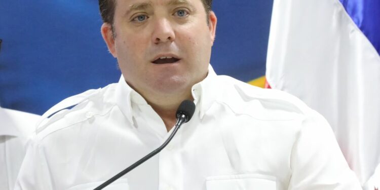 PRM promueve diálogo abierto para una reforma fiscal inclusiva