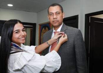 Presidente de INDOTEL promueve prevención en Día del Cáncer de Mama