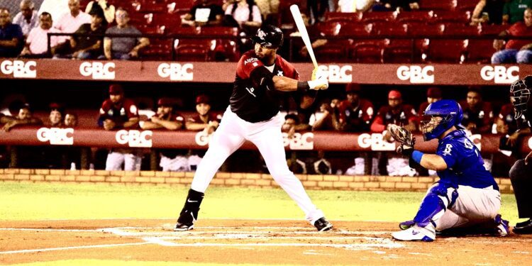 Toros del Este derrotan a Gigantes del Cibao