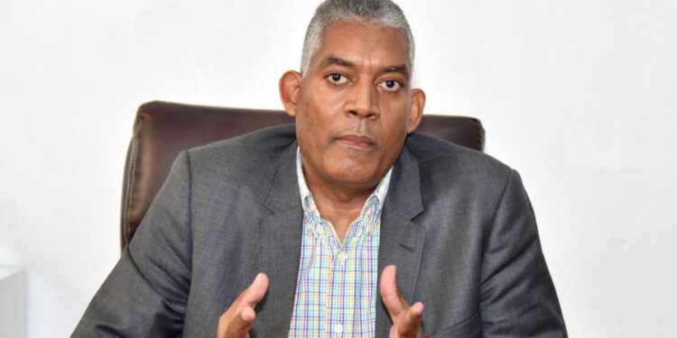 Organizaciones ponderan decisión Abinader de retirar reforma fiscal