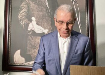 PLD celebra retirada de reforma fiscal por presión popular