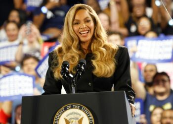 Beyoncé apoya a Kamala Harris con conmovedor discurso en Houston