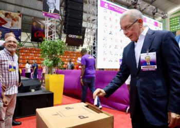 PLD inicia elecciones de su nuevo liderazgo con 90% de electores