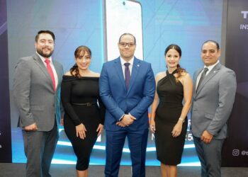 TCL Lanza el TCL 50 PRO NXTPAPER 5G en República Dominicana