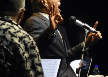 Manuel Tejada y Rubby Pérez deslumbran en concierto