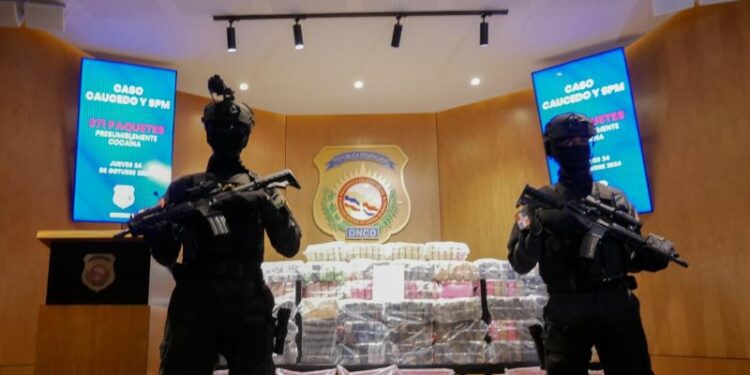 Información de inteligencia lleva a la incautación de 371 paquetes de cocaína