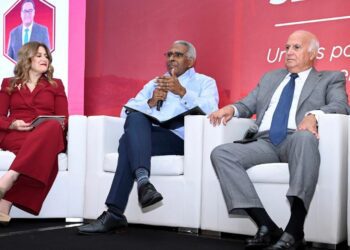 Exrector del INTEC explica cuál es la solución al problema eléctrico de RD