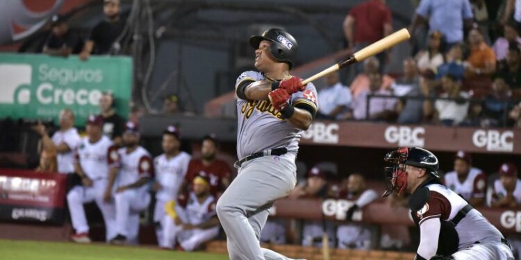 Águilas Cibaeñas vencen con poderío a los Gigantes