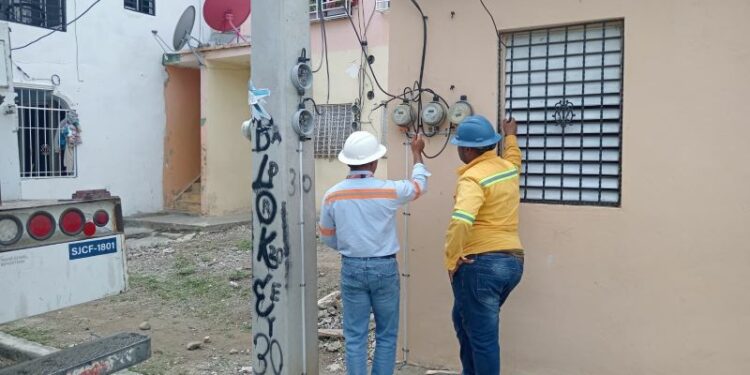 Edesur y Edenorte intensifican operativos contra el fraude eléctrico