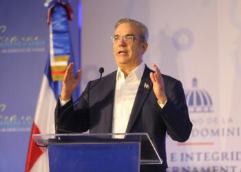 Abinader reafirma compromiso con gobierno abierto y transparencia