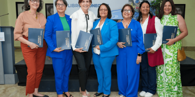 ISFODOSU presentó su modelo para formar docentes de excelencia