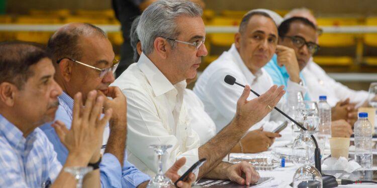 Abinader inaugura importantes obras en San Pedro de Macorís