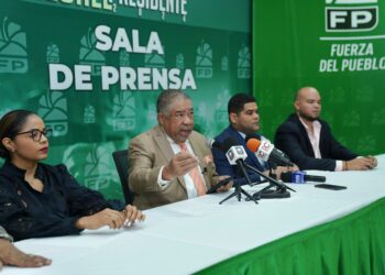 Fuerza del Pueblo rechaza designación de Amparo Custodio como alcaldesa de La Vega