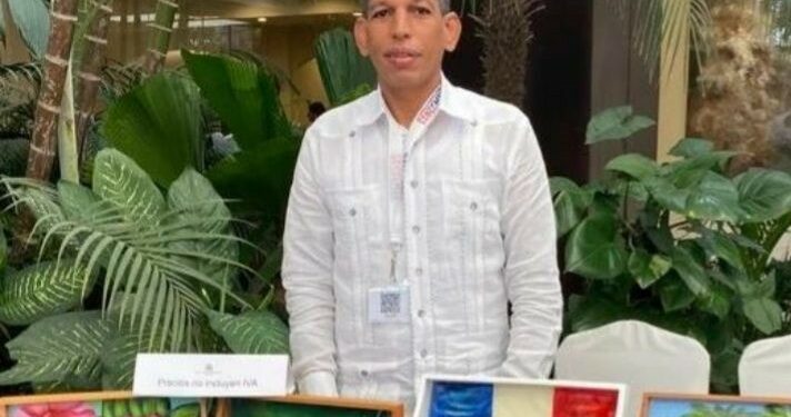 Artesano dominicano galardonado entre los mejores del mundo