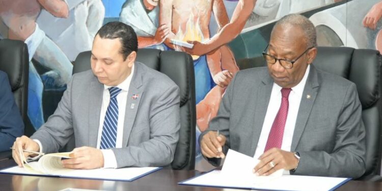 Ideice y la UASD se ponen de acuerdo para investigar la educación dominicana