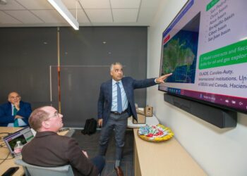 Universidad de Texas investigará hidrocarburo y tierras raras en RD