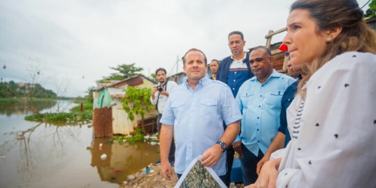 Gobierno lanza licitación pública para el rescate del Río Ozama