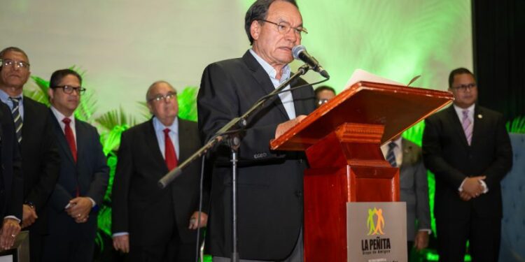 Reconocen Don Pablo Grullón: un legado eterno en Espaillat