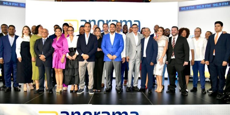 Panorama FM 96.9: Relanzamiento marca nueva era en la radio dominicana