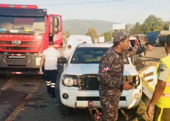 ¡Impacto en Bonao! Múltiple accidente en la Duarte deja heridos