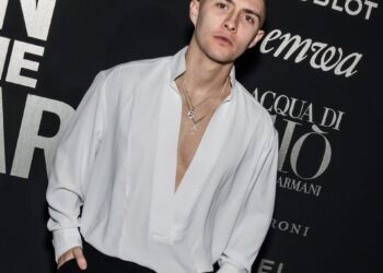 Alex Ponce brilla en evento benéfico ‘Nace un talento’