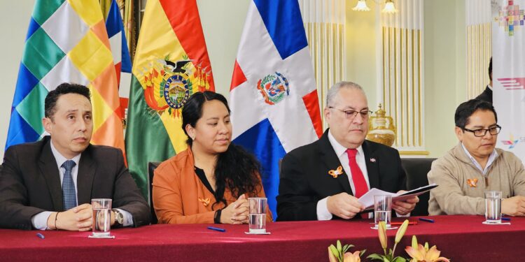 Bolivia y RD: Un puente de historia a través de sellos postales