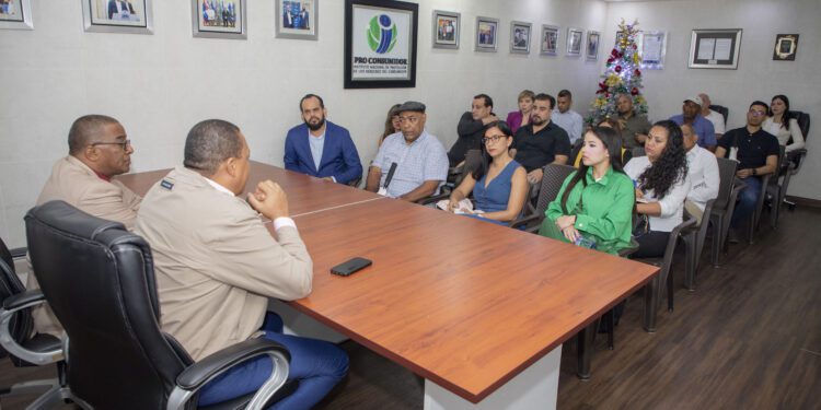 Pro Consumidor fija plazo para proteger botellones al sol