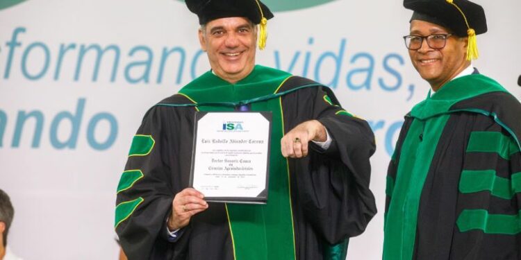 Por esto Universidad ISA otorga “honoris causa” al presidente Abinader 