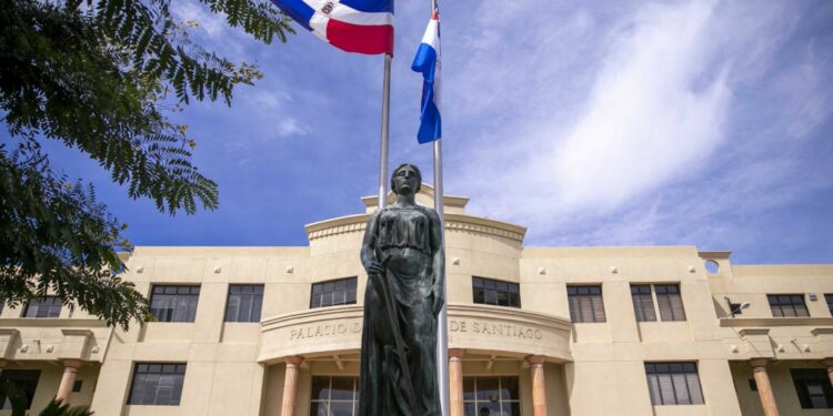 MP acusa a red de falsificación amenazaba la seguridad jurídica de RD